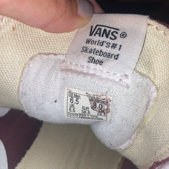 Red felt vans sneakers - Picture 5 of 5